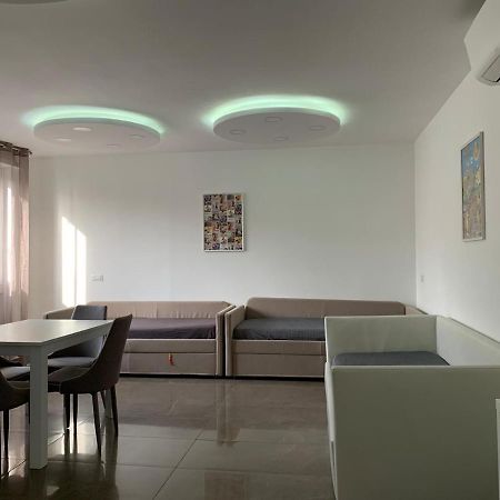 Mondo Suites Apartments Napoli Ngoại thất bức ảnh